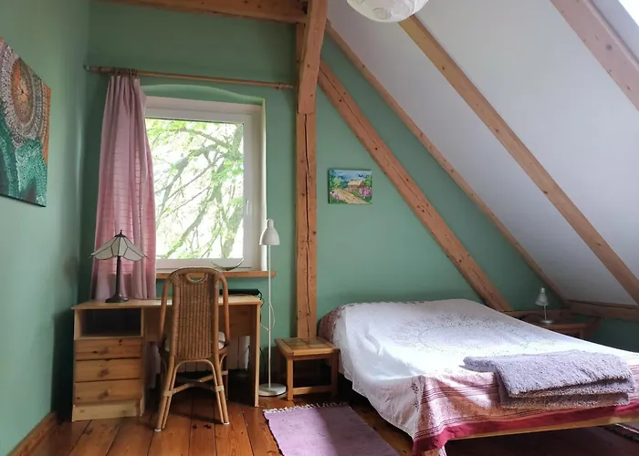 Stara Szkola Nad Jeziorem * Czarne (Goldap)