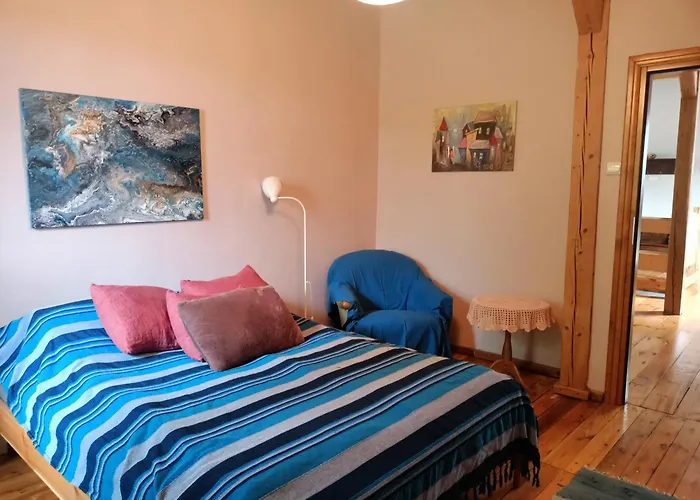 Vakantieboerderij Stara Szkola Nad Jeziorem Czarne (Goldap)
